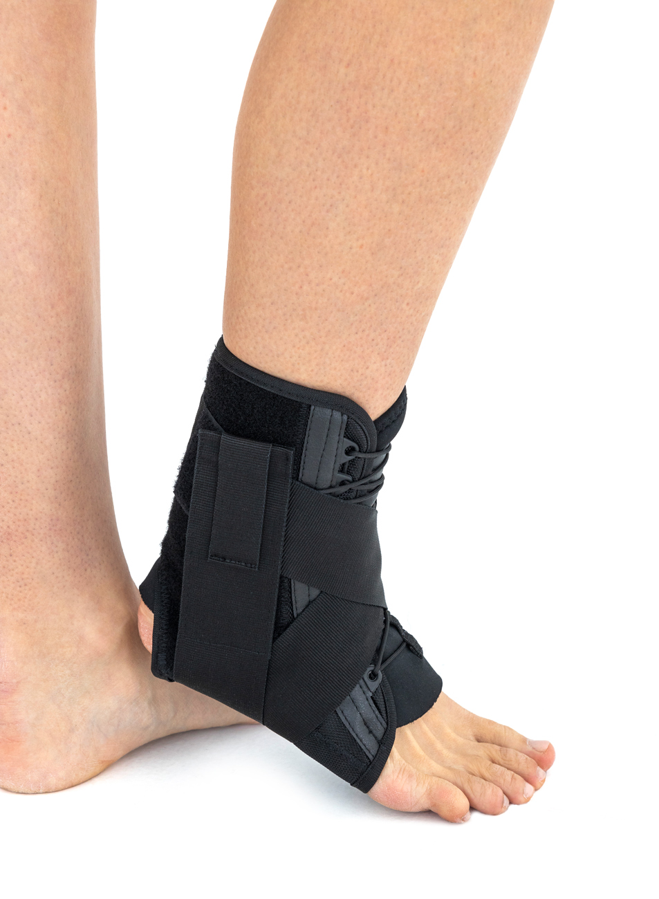 Should I Wear an Ankle Brace to Bed or Overnight?