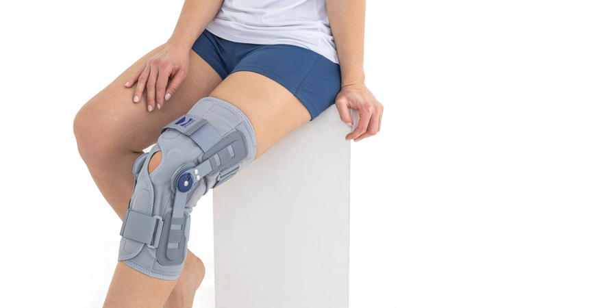 Kids knee brace with ROM adjustment AM‑DOSK‑Z/1R