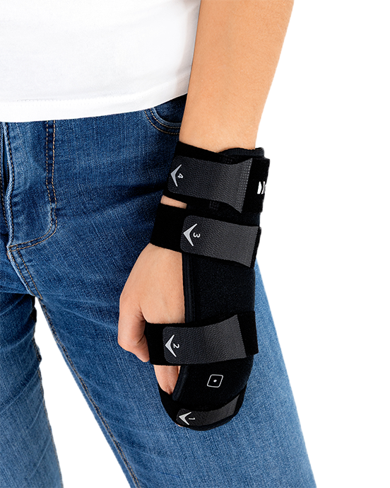 AM-D-08 Orteza dłoni